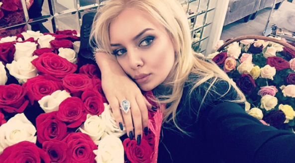 Yaqubovun oğlu ilə birgə &ouml;lən milyarder nəvəsi belə yaşayırdı... -  Fotolar