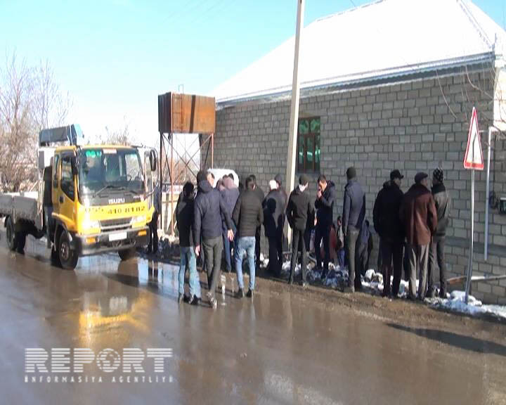 Tovuzda qəribə yol qəzası - Fotolar Tovuzda qəribə yol qəzası - Fotolar