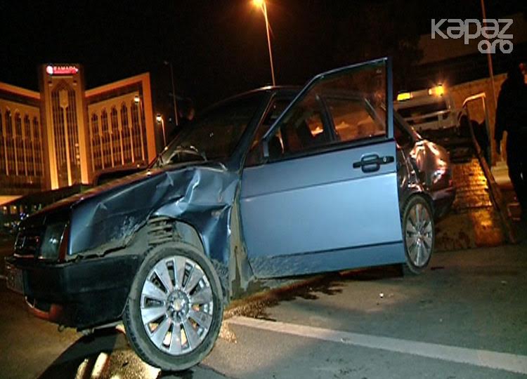 Gəncədə 2 &ldquo;VAZ&rdquo; toqquşdu -  Foto