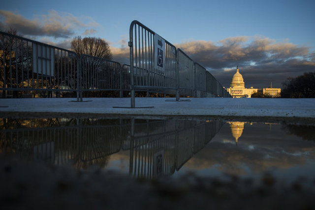 ABŞ-ın 45-ci prezidenti üçün - 200 milyonluq hazırlıq + Fotolar ABŞ-ın 45-ci prezidenti üçün - 200 milyonluq hazırlıq + Fotolar