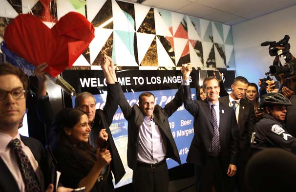 Trampın qadağasını pozan ilk insan oldu - ABŞ məhkəməsi də onu dəstəklədi