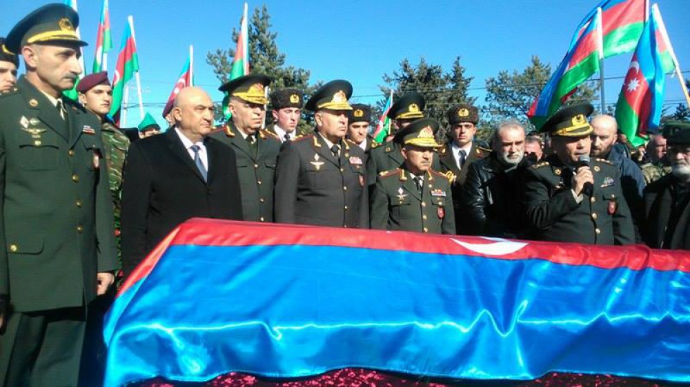 Şəhidimizin dəfnində böyük izdiham -   Fotolar