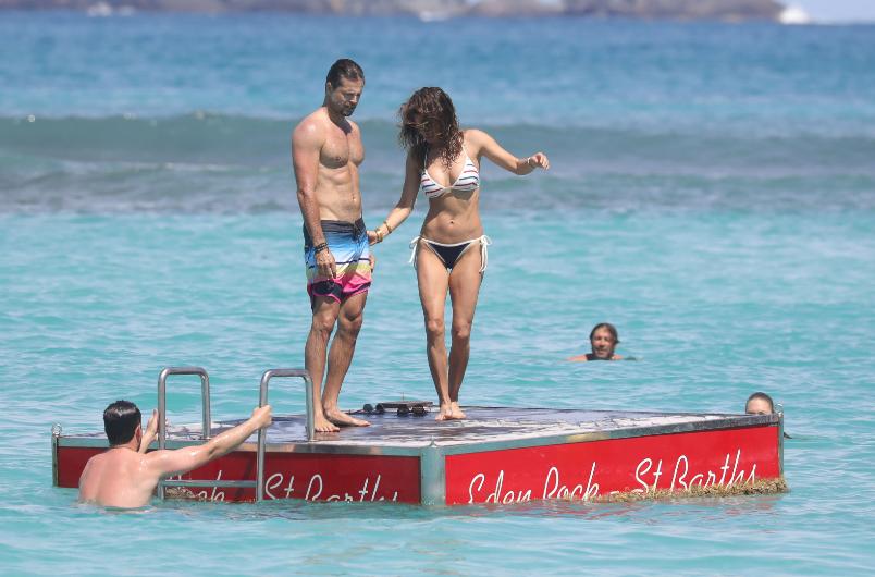 45 yaşı var, illərə meydan oxuyur... -  Fotolar