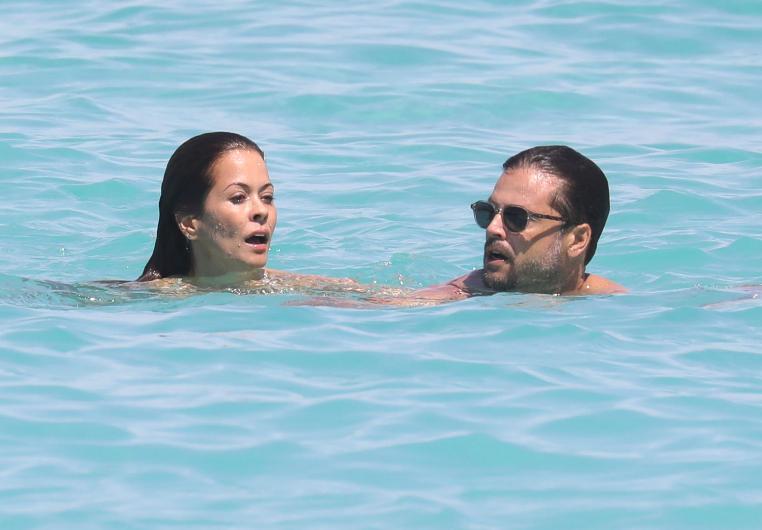 45 yaşı var, illərə meydan oxuyur... -  Fotolar