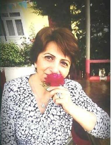 Qəzada &ouml;lən qadın şairə imiş -  S&uuml;r&uuml;c&uuml; qa&ccedil;ıb... +Fotolar