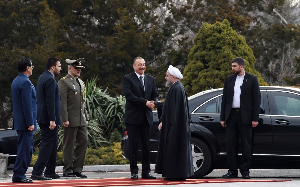 Ruhani prezidenti “Sədabad” sarayında qarşıladı - Fotolar