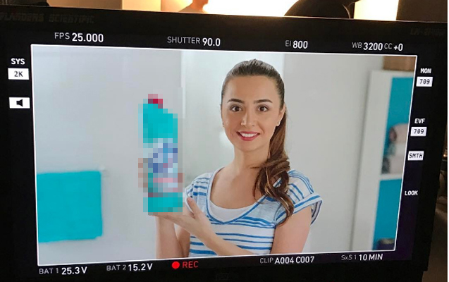 Tarkanın rejissoru məşhurlarımızı reklama çəkdi -  Bayülgen fotoqraf oldu