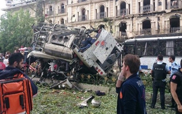 İstanbul səhəri partlayışla açdı - 11 ölü, 36 yaralı + Video