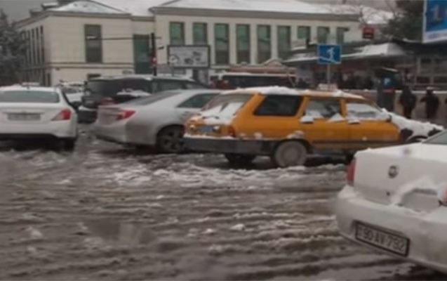 Bakıya 2 gün qar yağdı, qiymətlər isə 3-4 dəfə qalxdı - Video