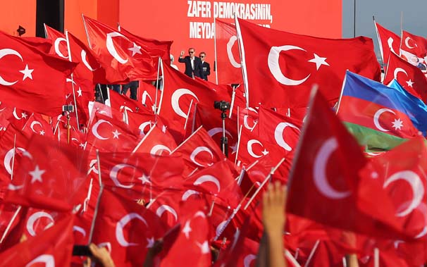 Türkiyədəki mitinqdə Azərbaycan bayrağı dalğalandı -  Fotolar